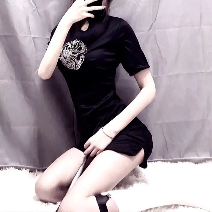 天真派：红楼梦之桃花诗社